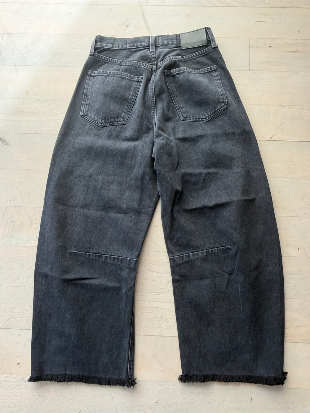 Citizens Of Humanity Premium Vintage Black Wide-Leg Jeans - Picture 3 of 4